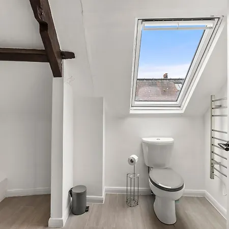 The Beautiful Grape Lane Duplex - Harbour Views Apartment