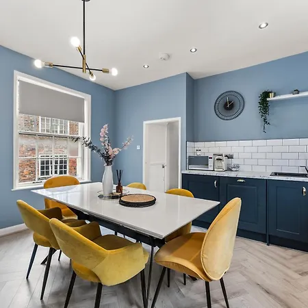 The Beautiful Grape Lane Duplex - Harbour Views Апартаменты