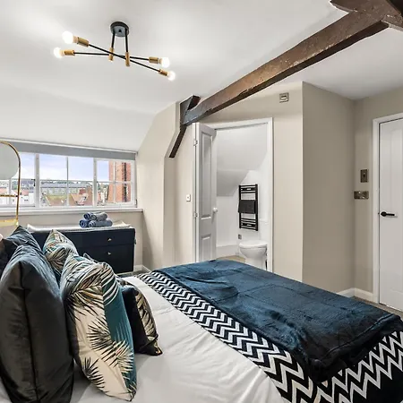 The Beautiful Grape Lane Duplex - Harbour Views Апартаменты